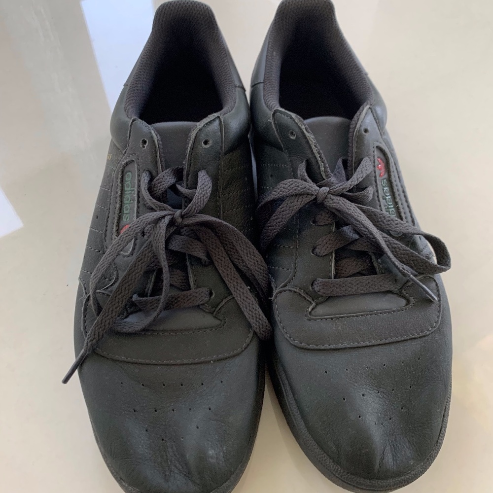 Adidas Calabasas Yeezy Sneakers Black Men's Size 9